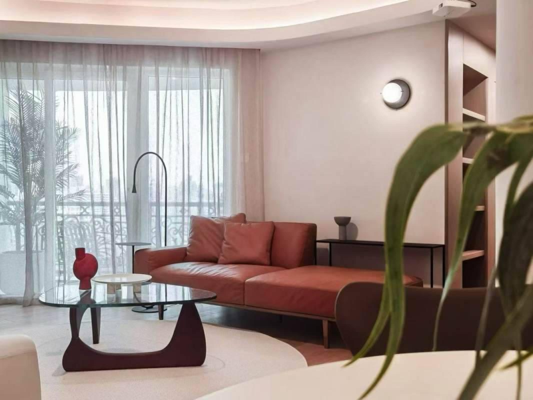 Housing image — Living Room