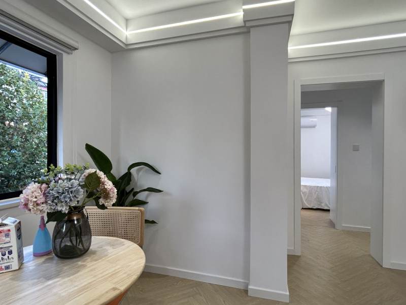 Housing image — Balcony
