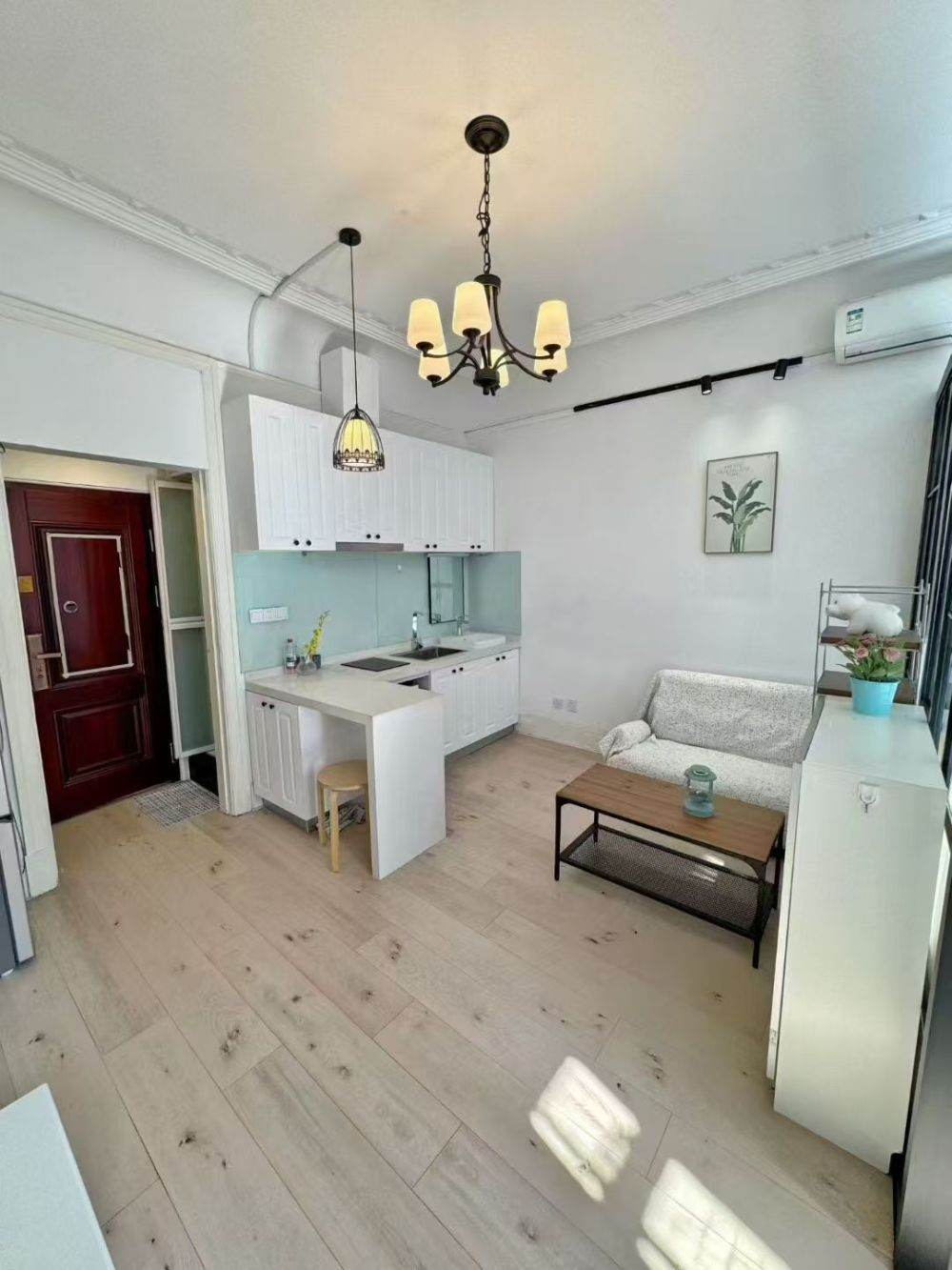 Housing image — Living Room