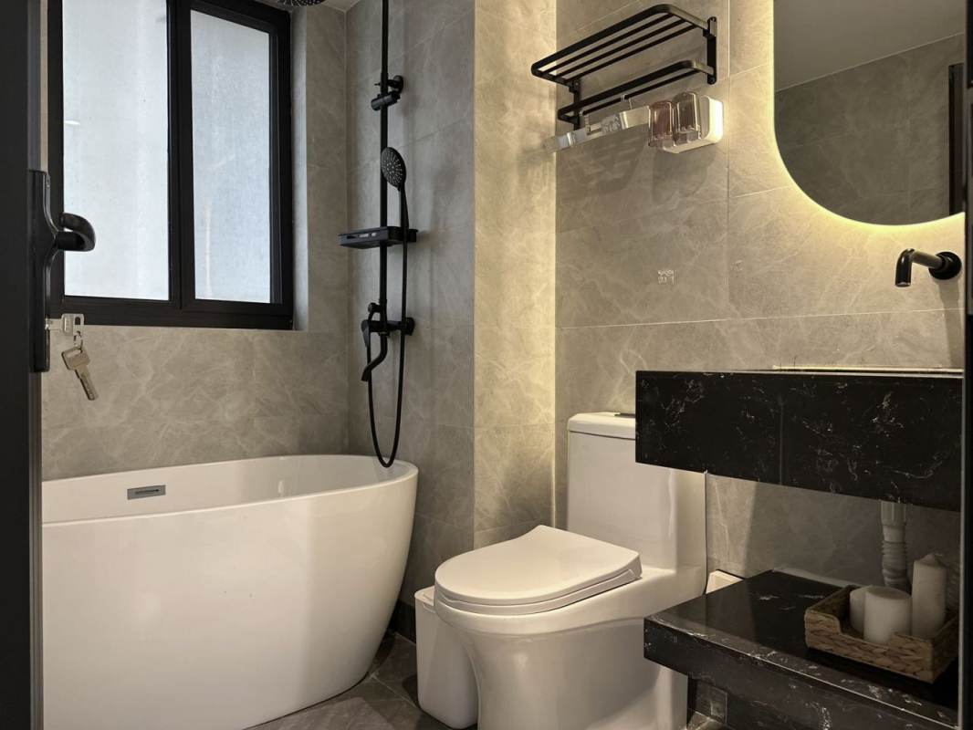 Housing image — Bathroom