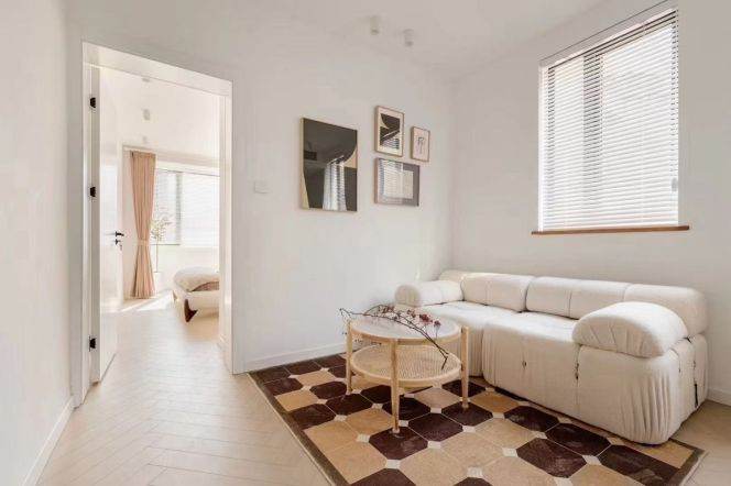 1BR Apartment near Nanjing Xi Lu (L2/L12/L13)