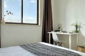 5BR Shared Apartment near Nanjing Xi Lu (L2/L12/L13)