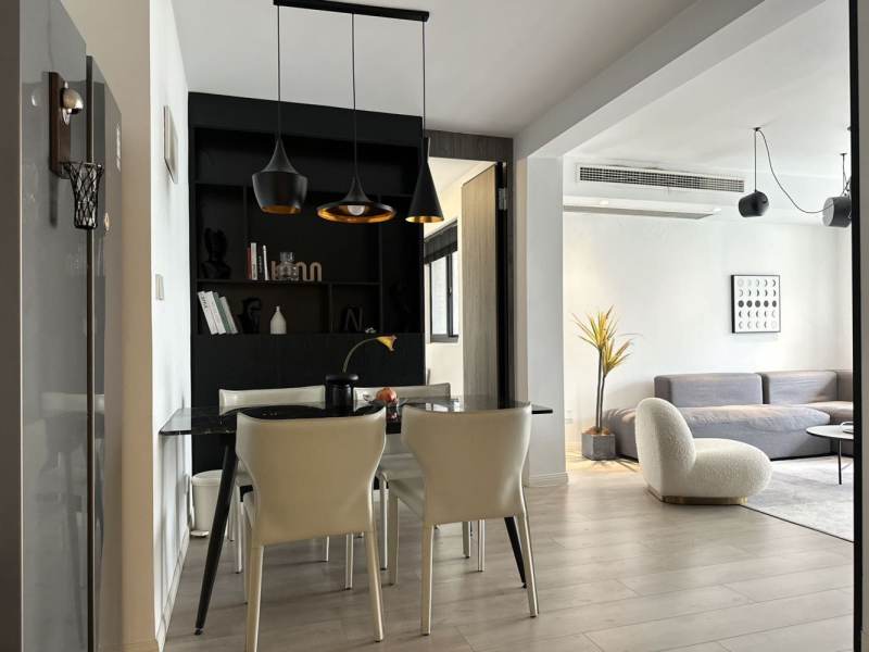 Housing image — Dining Area