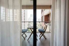 High-Floor 3BR Apartment at The Courtyards