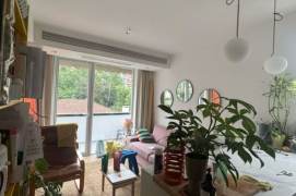 1BR Apartment in Old Xuhui with Green View (L1/L7)