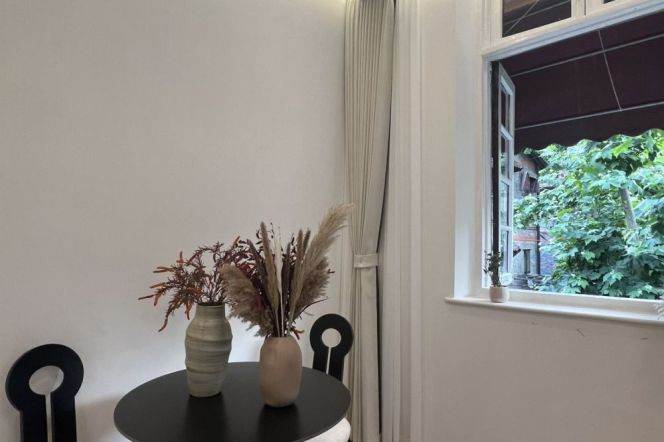 1BR Lane House in Jing'an (L2/L12/L13)