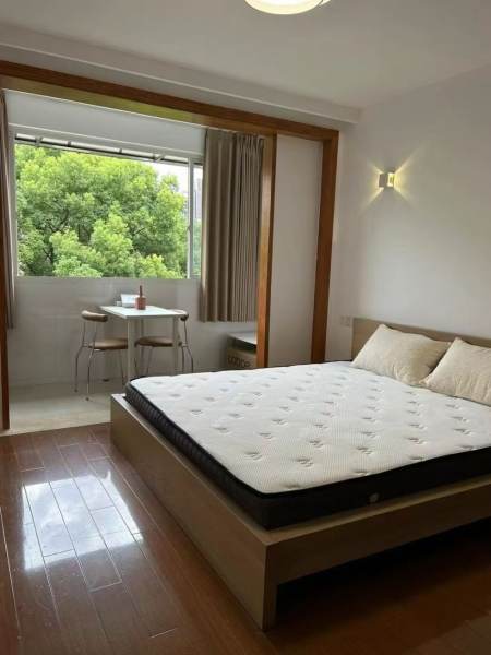 Housing image — Bedroom