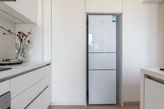 High-Floor 3BR Apartment at Joffre Garden (L1/L10/L12)