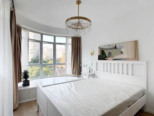 Housing image — Bedroom