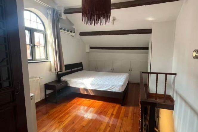 2BR Lane House in Old Xuhui (L9/L12)