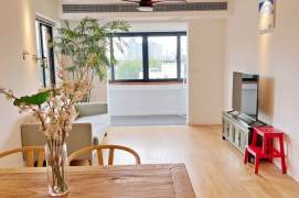Spacious 2BR Apartment in Old Xuhui with Outstanding View (L9/L12)