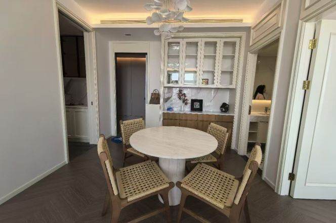 2BR Apartment in Hongkou / Fudan Uni (L8/L10)