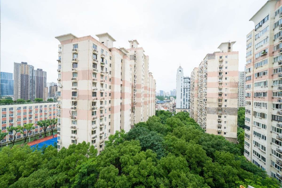 Housing image — View