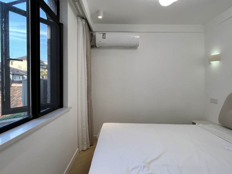 Housing image — Bedroom