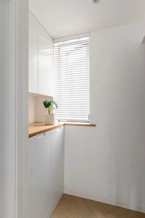 Housing image — Bedroom