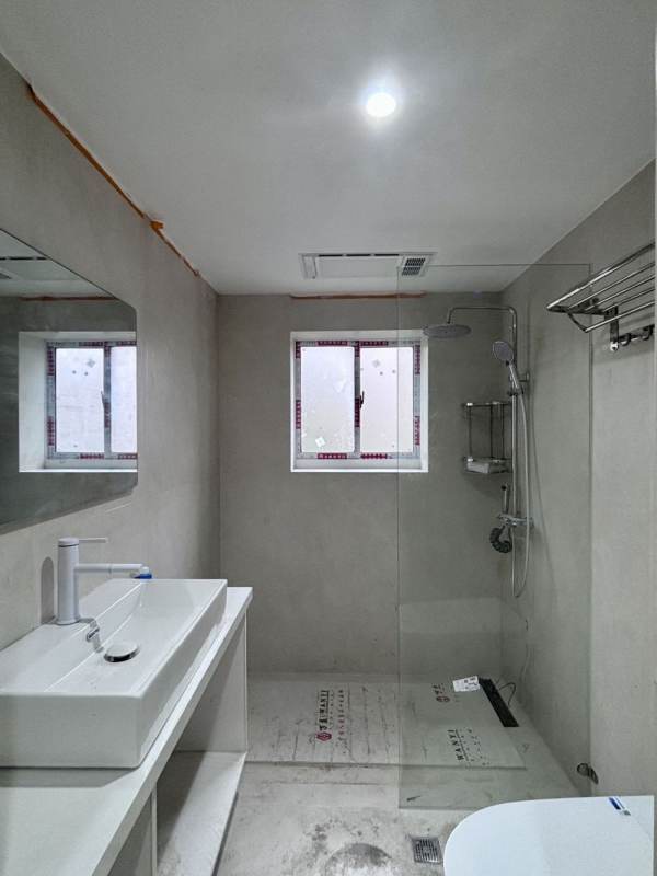 Housing image — Bathroom