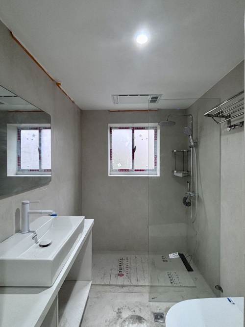 Housing image — Bathroom