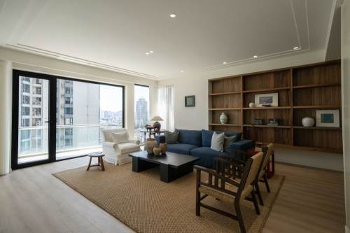 Housing image — Living Room