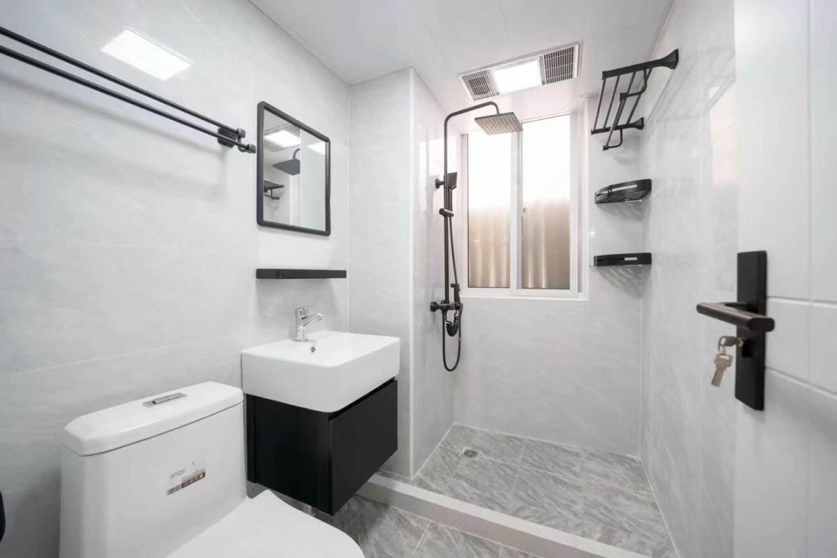 Housing image — Bathroom