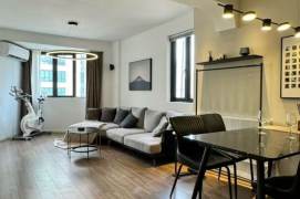 Spacious 1BR Apartment in Jing'an (L2/L12/L13)