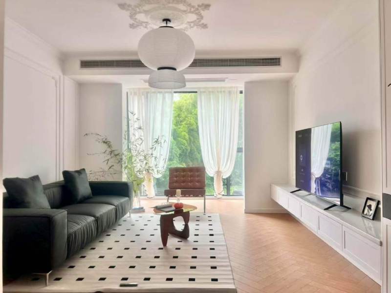 Housing image — Living Room
