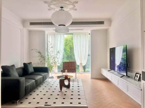 Housing image — Living Room