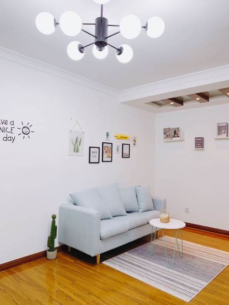 Housing image — Living Room
