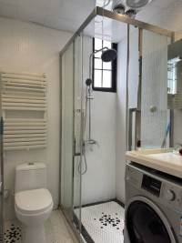 Housing image — Bathroom