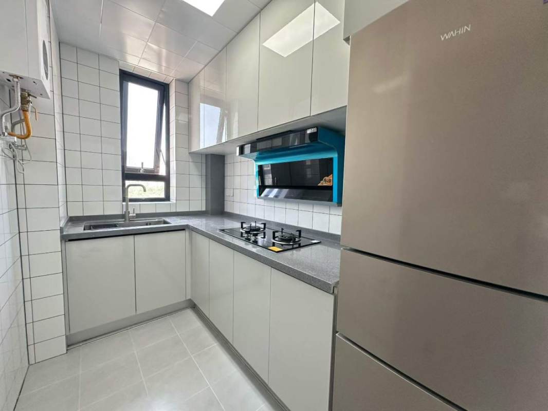 Housing image — Kitchen