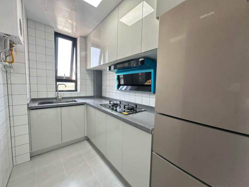 Housing image — Kitchen