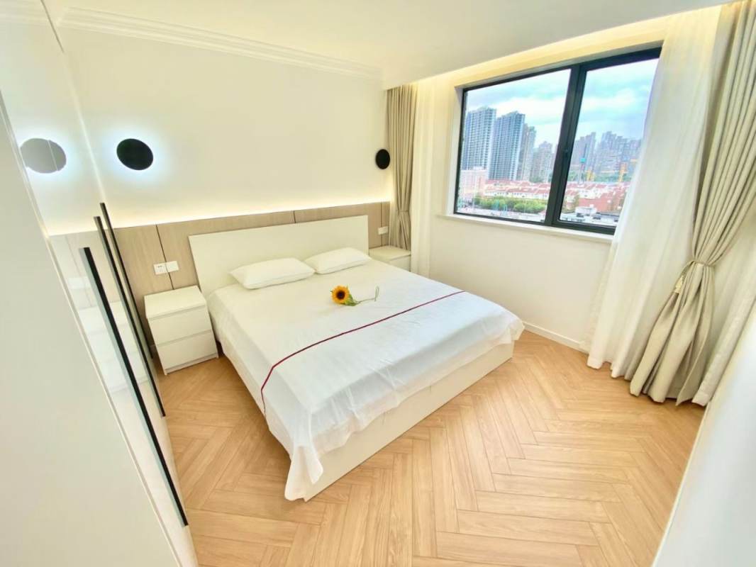 Housing image — Bedroom