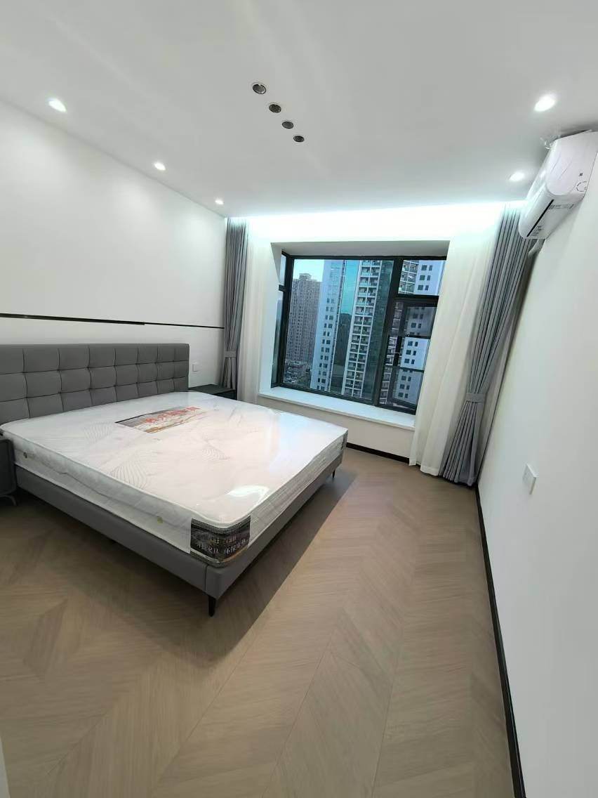 Housing image — Bedroom