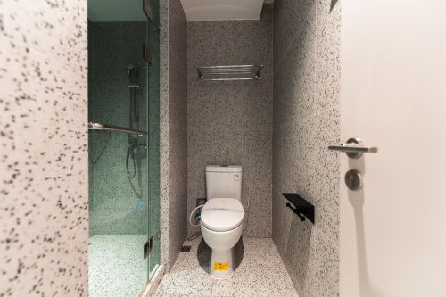 Housing image — Bathroom