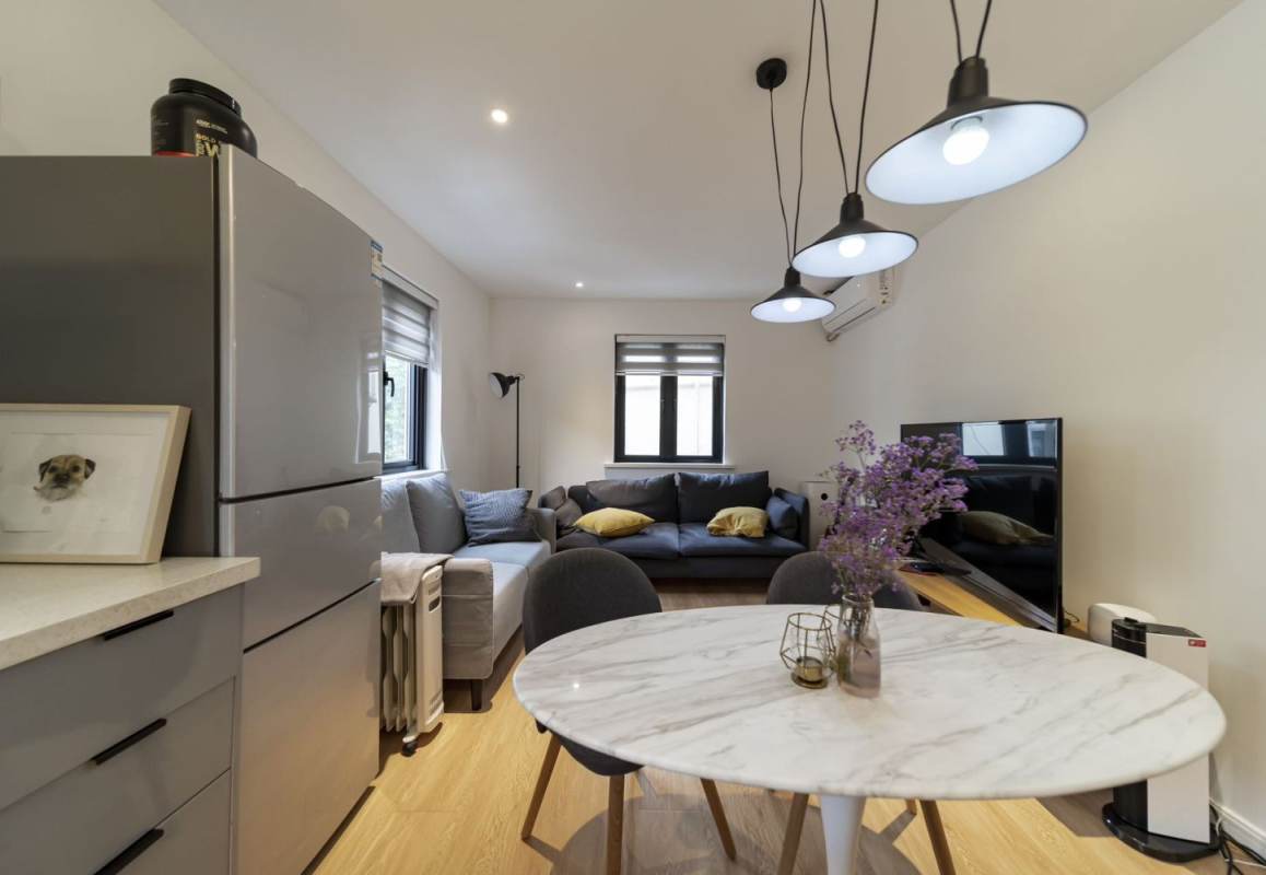 Housing image — Living Room