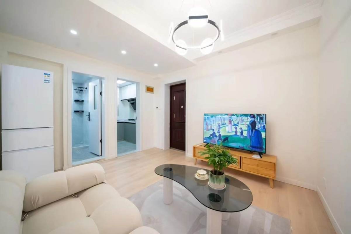 Housing image — Living Room
