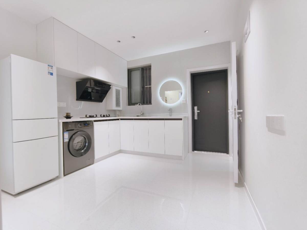 Housing image — Kitchen