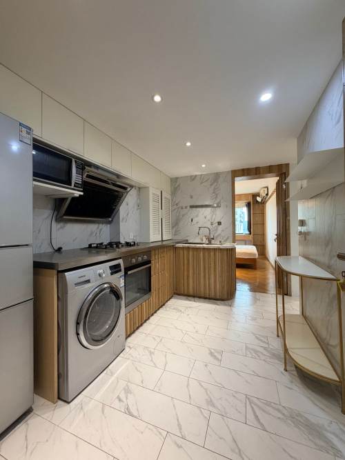 Housing image — Kitchen