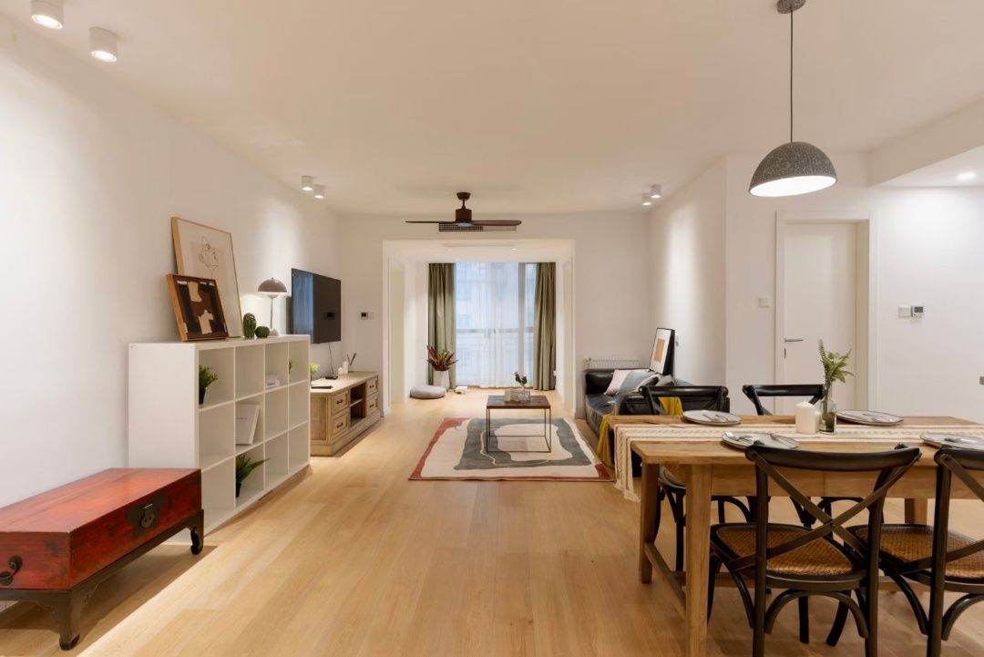 Housing image — Living Room