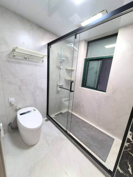 Housing image — Bathroom