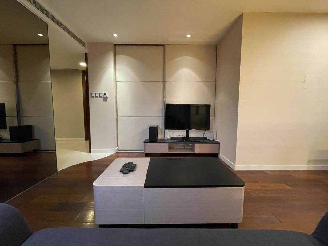 Housing image — Living Room