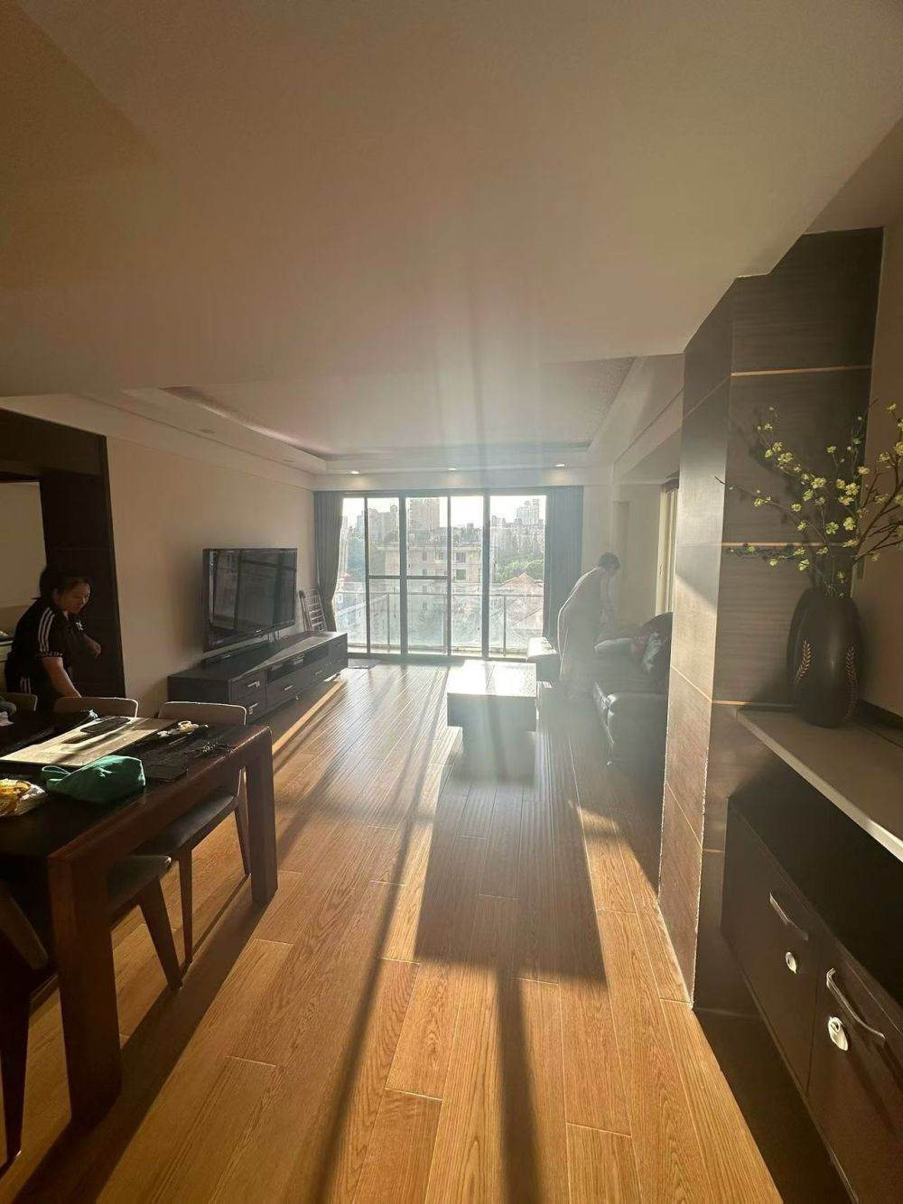 Housing image — Living Room