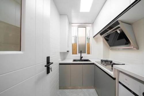 Housing image — Kitchen