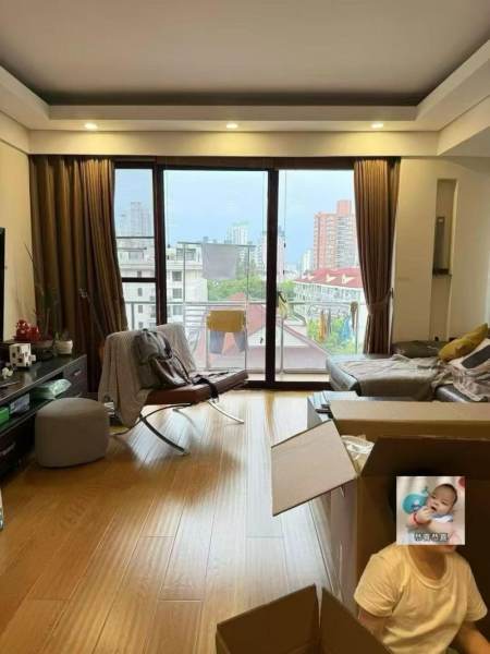 Housing image — Living Room
