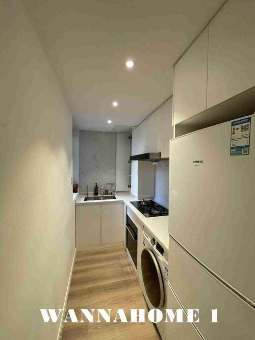 Housing image — Kitchen