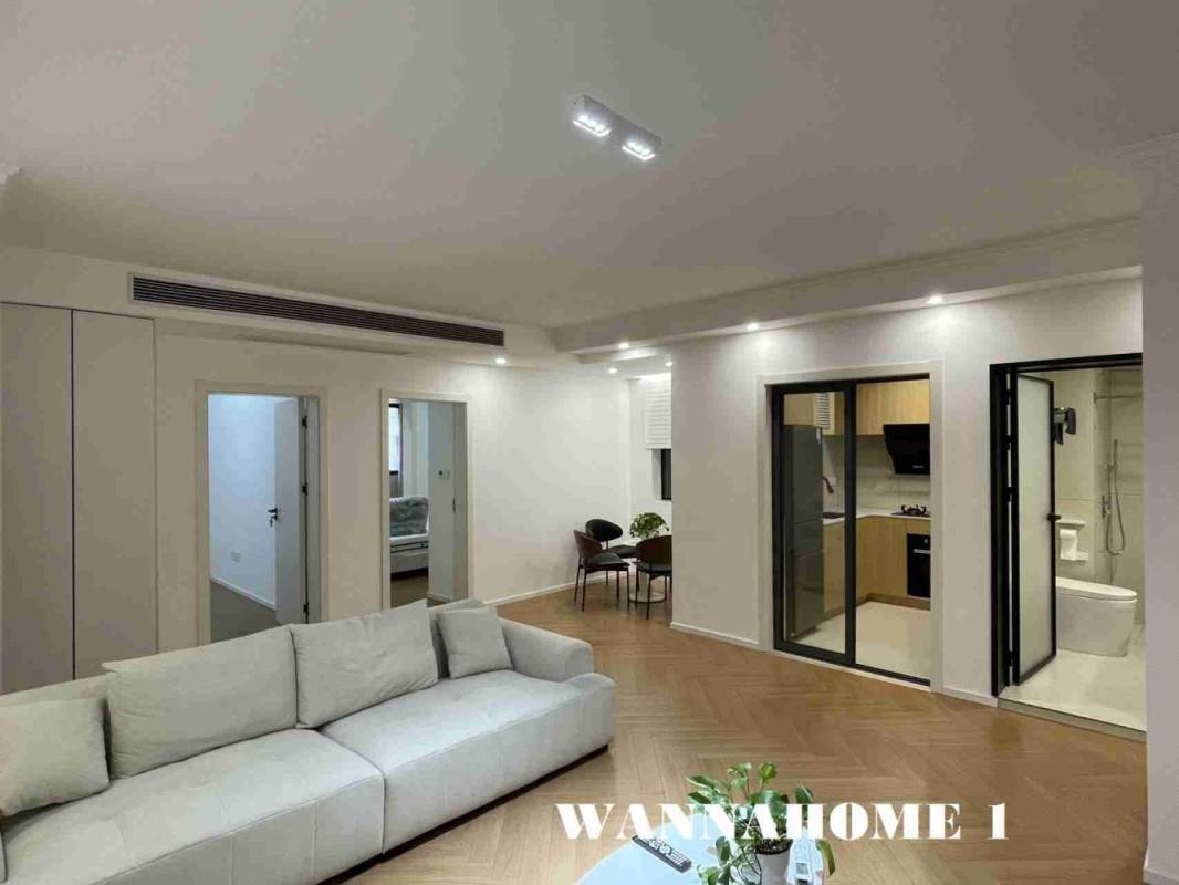 Housing image — Living Room