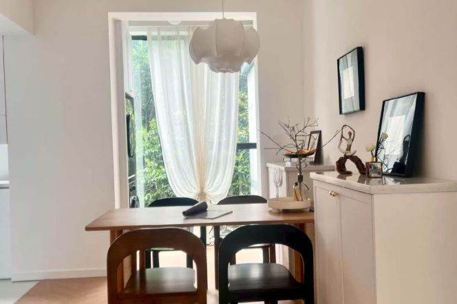3BR Apartment near Dahuasan Rd Metro with Green View