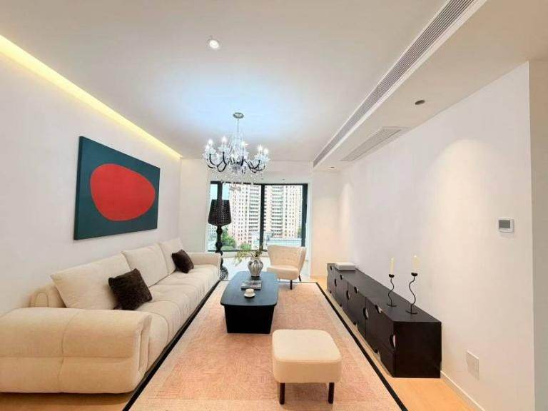 Housing image — Living Room