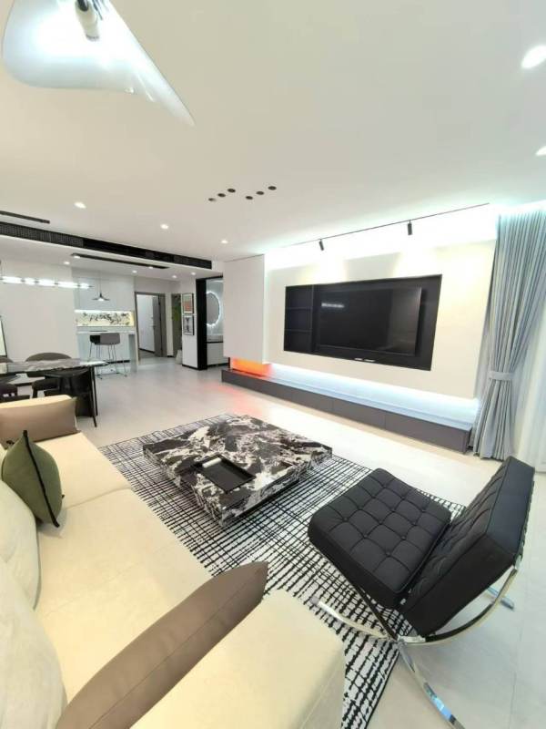 Housing image — Living Room