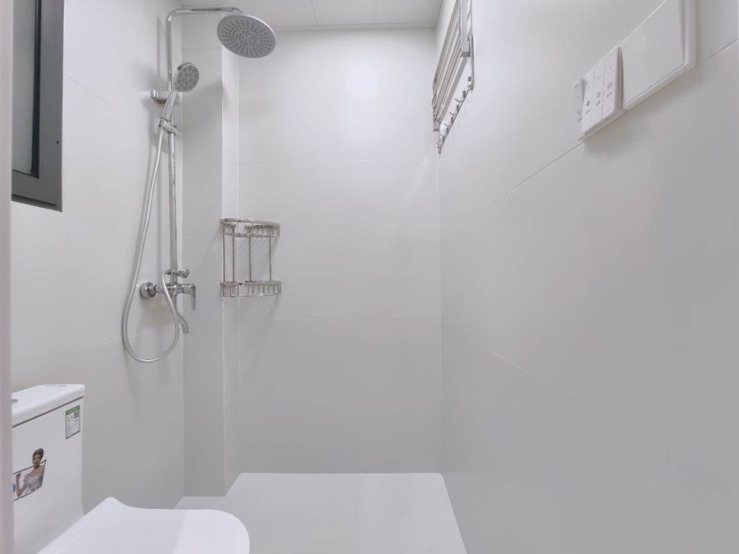 Housing image — Bathroom