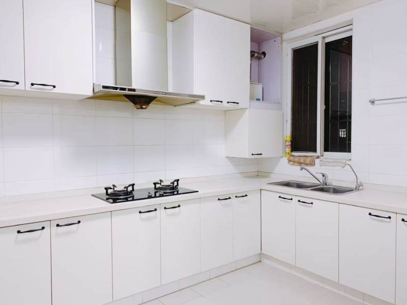 Housing image — Kitchen
